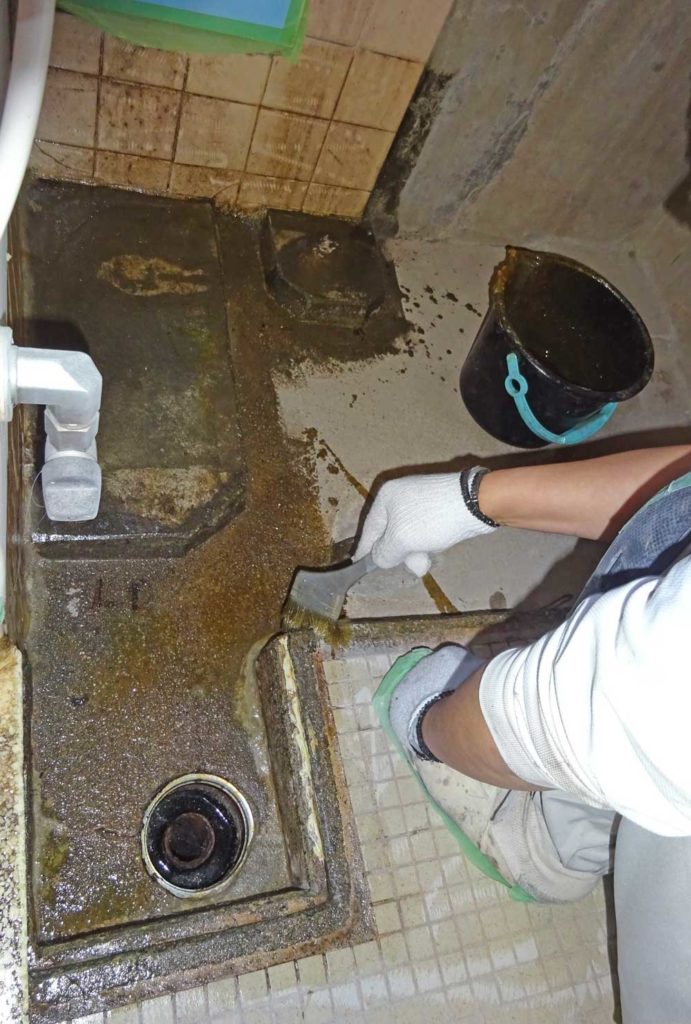 浴室の漏水 Frp防水 株式会社バスシステムデザイン研究所