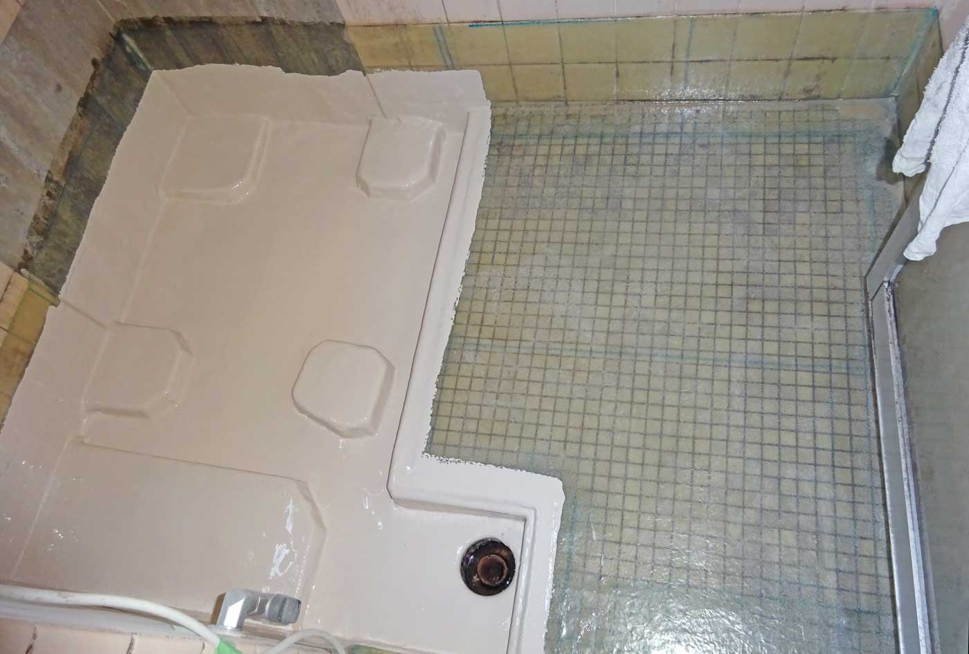 浴室の漏水 FRP防水